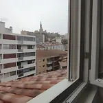 T2 Vue Sur La Basilique De Notre Dame De La Garde